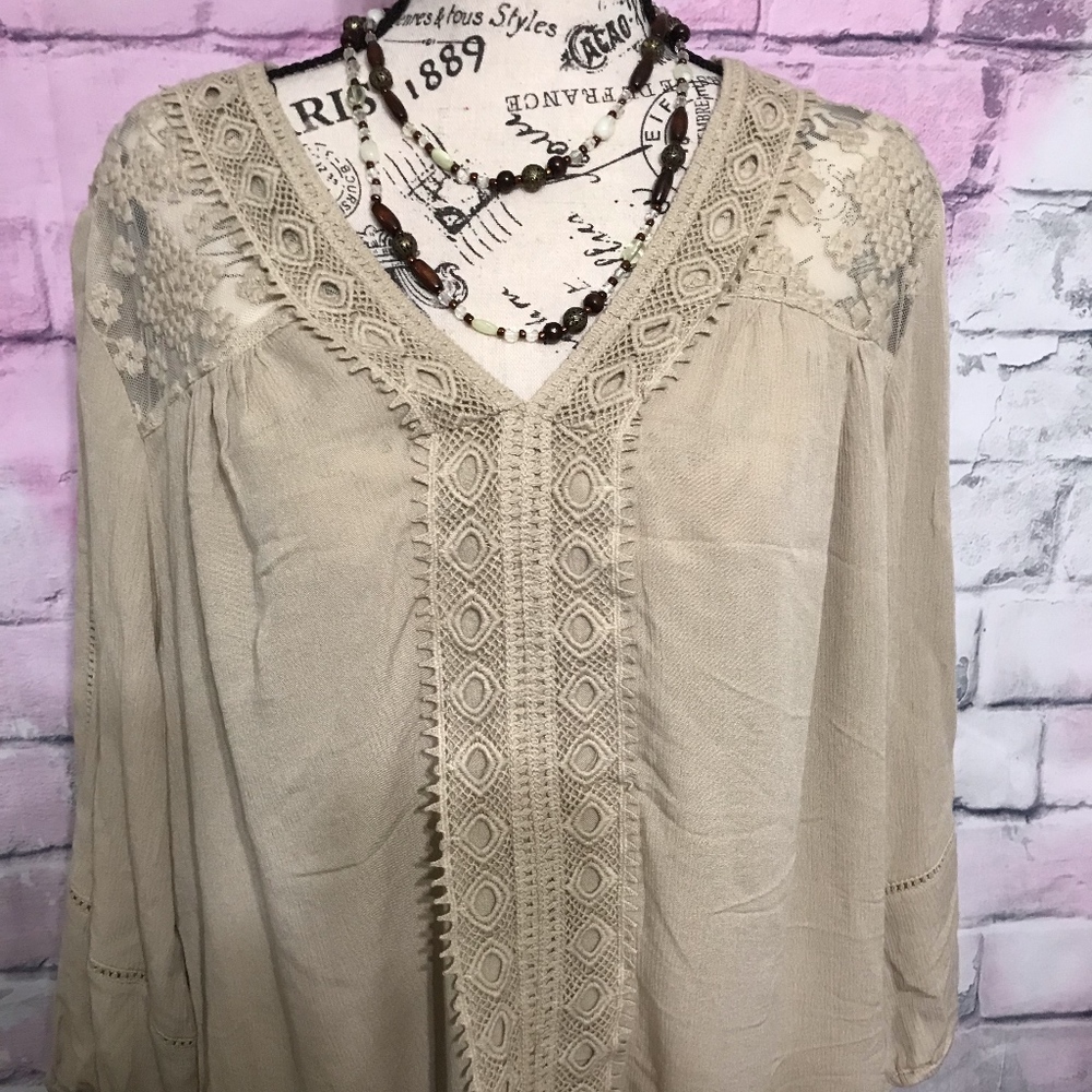 3/$12 John Paul Richard Boho top in size (XL) NWT
